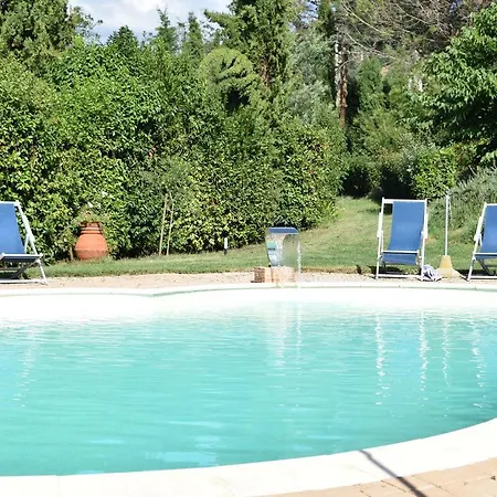 In Near Leonardo Museum Prázdninový dům *